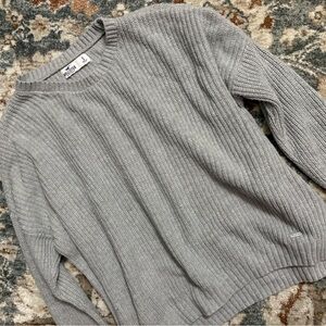 🩶Hollister Grey Ribbed knit Sweater